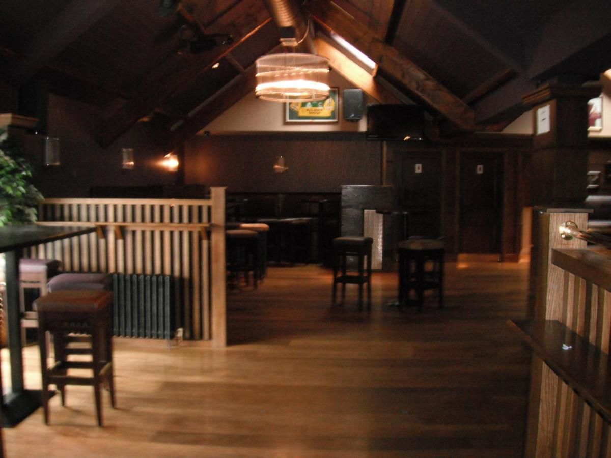 Отель Court Yard Hotel Лейкслип-25